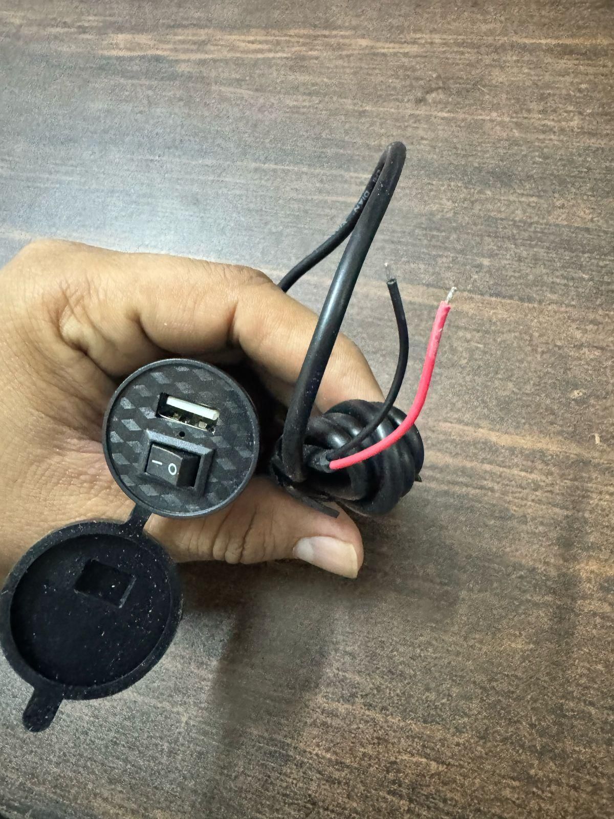 Waterproof Bike Motorcycle USB Charger - Compact & Durable | Essygo